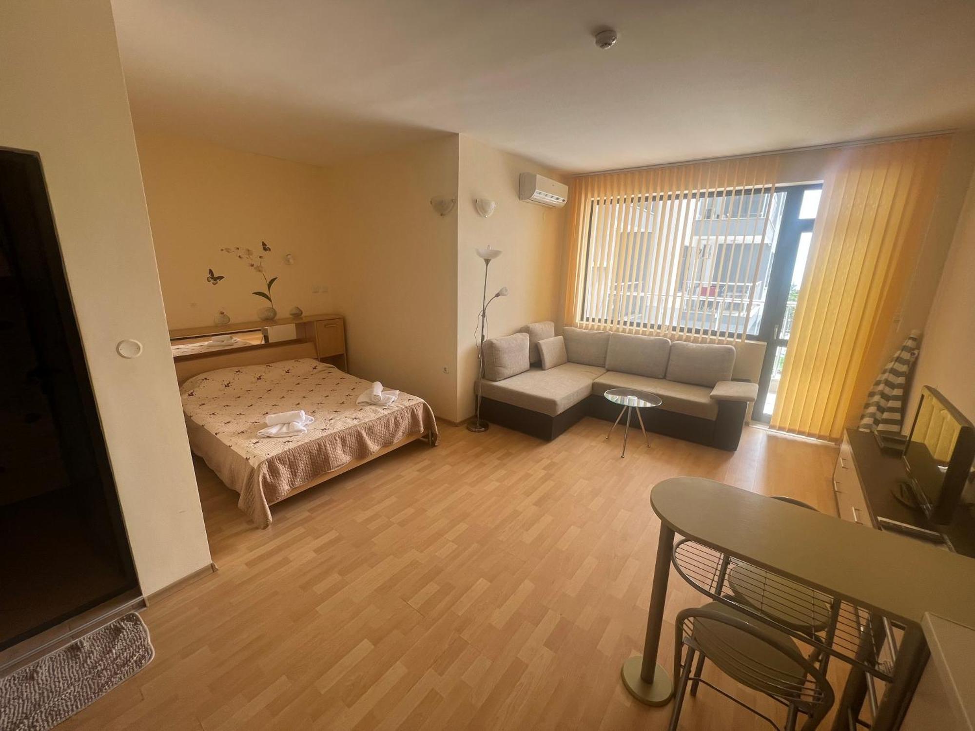 Dilov Apartments In Yalta גולדן סנדס מראה חיצוני תמונה